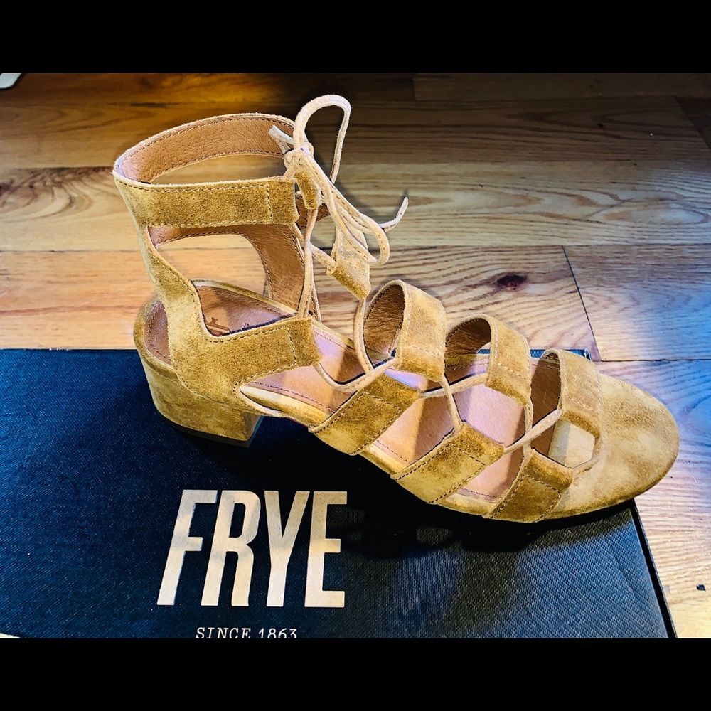 Brand New Frye Sandals $268 Sz9